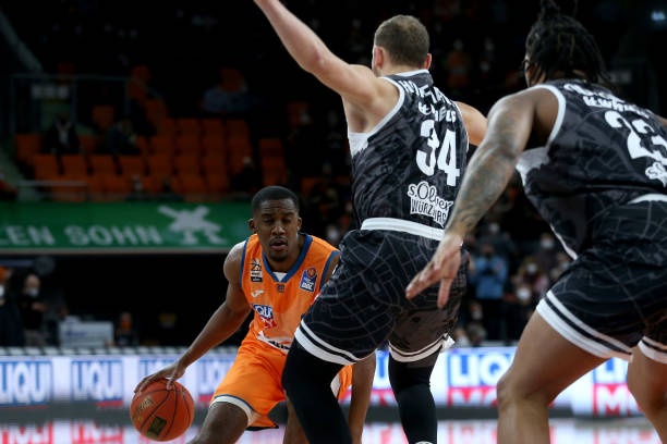 竞争格局 竞争格局