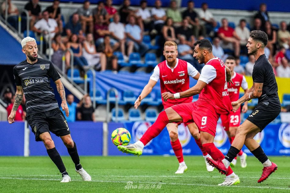 在这个满是 在这个满是