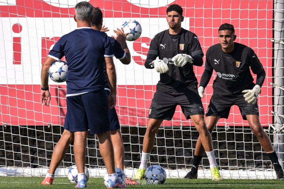 BA崭露头 BA崭露头